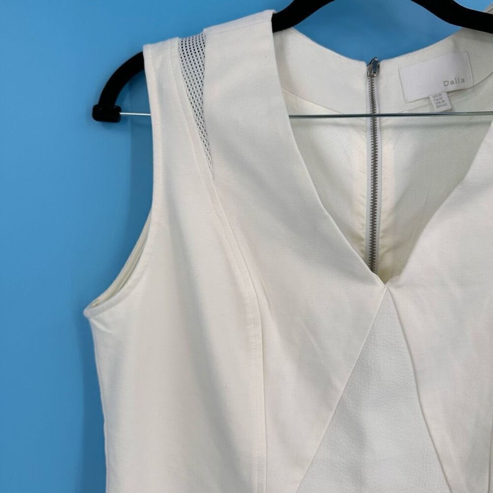 NWT Dalia Women's Sleeveless Fully Lined V-Neck Sheath Midi Dress Ivory‎ Size 12 - Picture 5 of 12